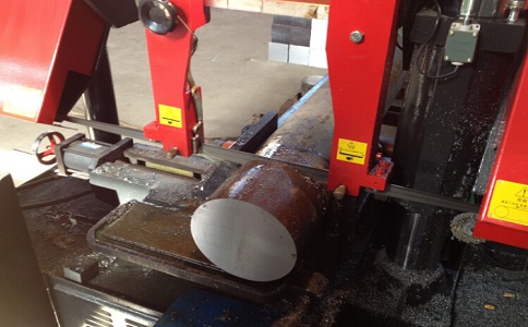 南康卧式带锯床加工时出现明显振荡如何排查？